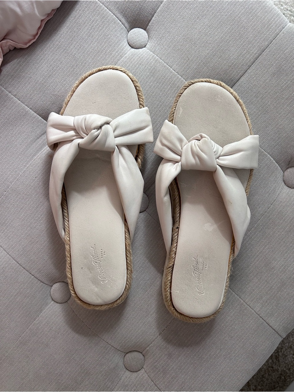 Universal Thread Cream Knotted Slide Sandals